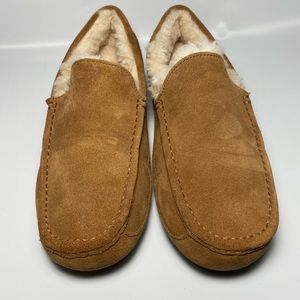 UGG Australia ASCOT 5775 Men's Chesnut Suede Sheepskin Lined Slippers SZ 8 NWOT